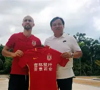 亚泰保持连胜，客场与力帆打成平局的简单介绍